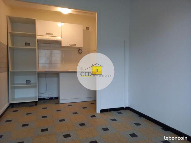 Maison à louer, 40m², Saint-Laurent-de-Mure