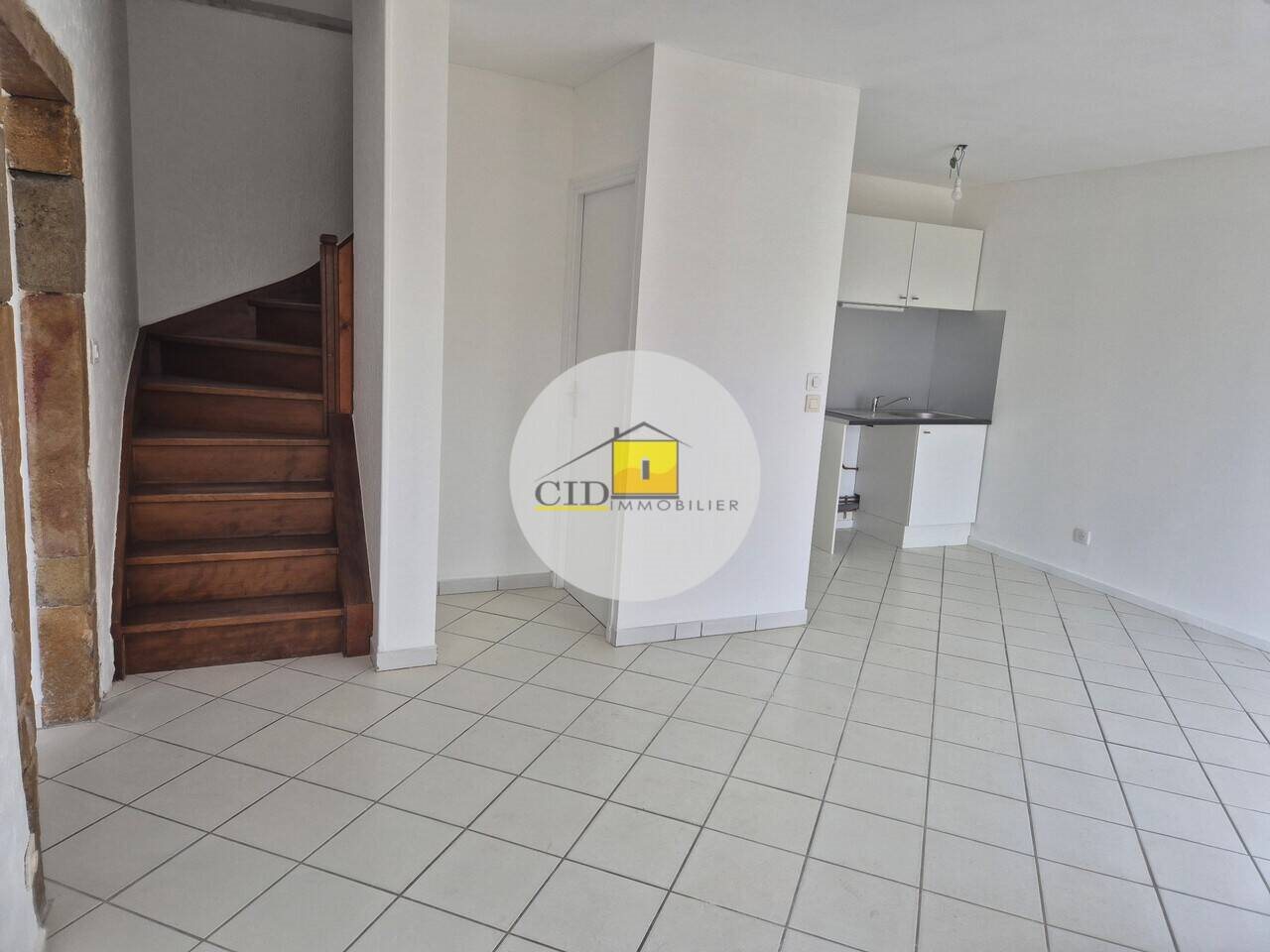 Appartement à louer, 85m², Saint-Bonnet-de-Mure