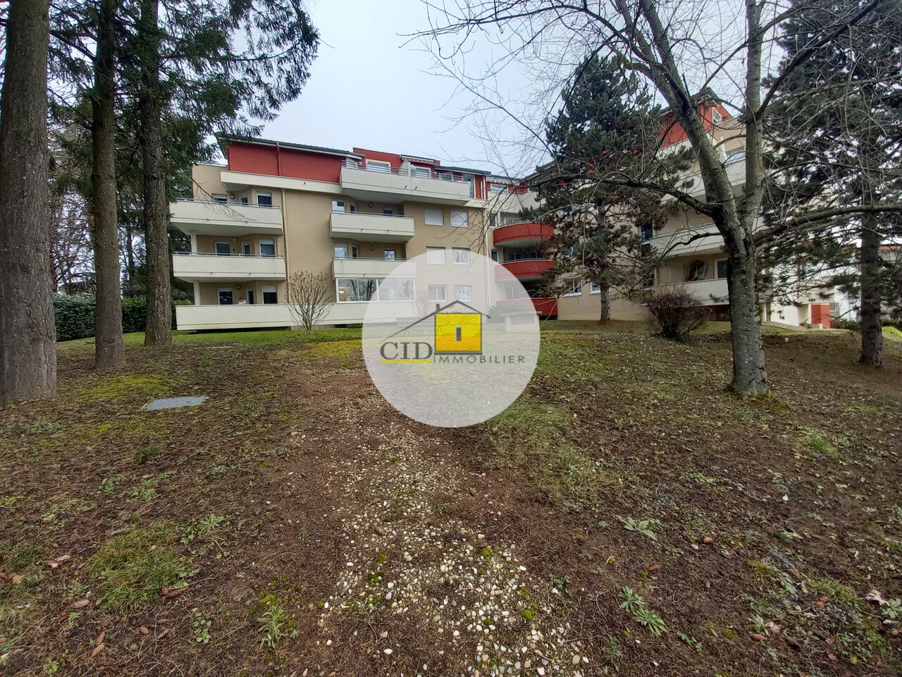 Appartement à louer, 66m², Saint-Bonnet-de-Mure