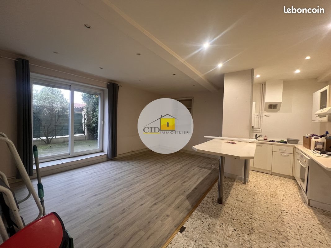 Appartement à louer, 66m², Saint-Laurent-de-Mure