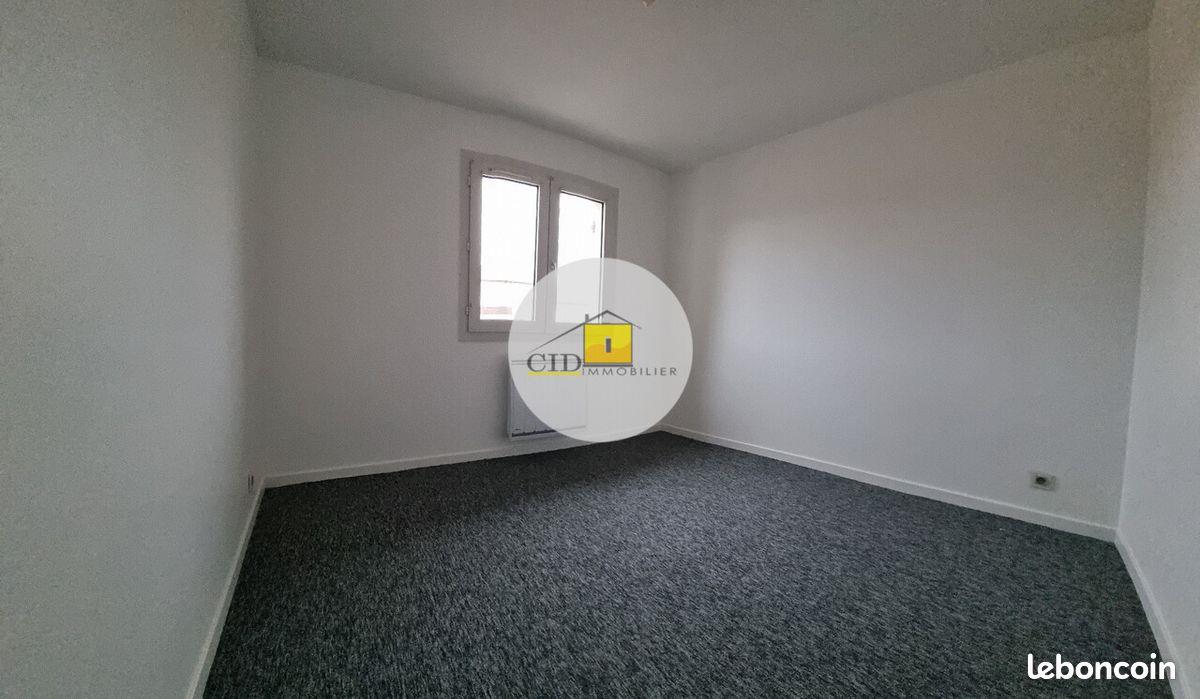 Appartement à louer, 43m², Saint-Laurent-de-Mure