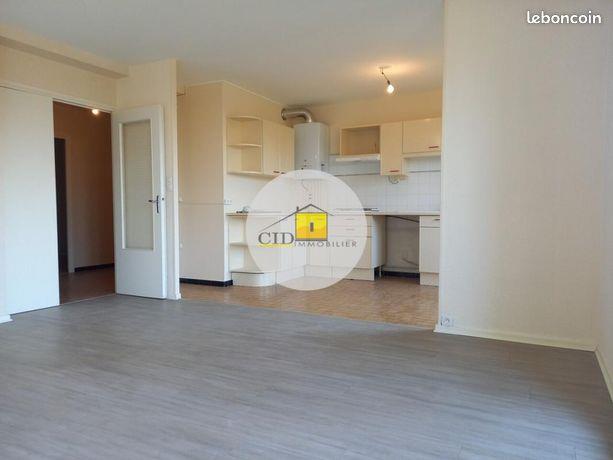 Maison à louer, 67m², Saint-Laurent-de-Mure