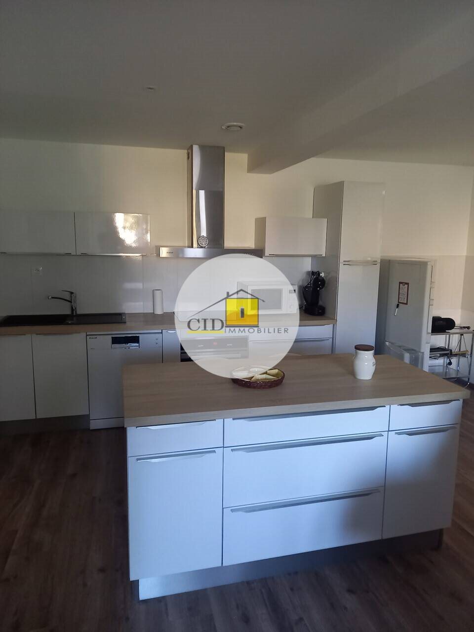 Appartement à louer, 58m², Saint-Laurent-de-Mure