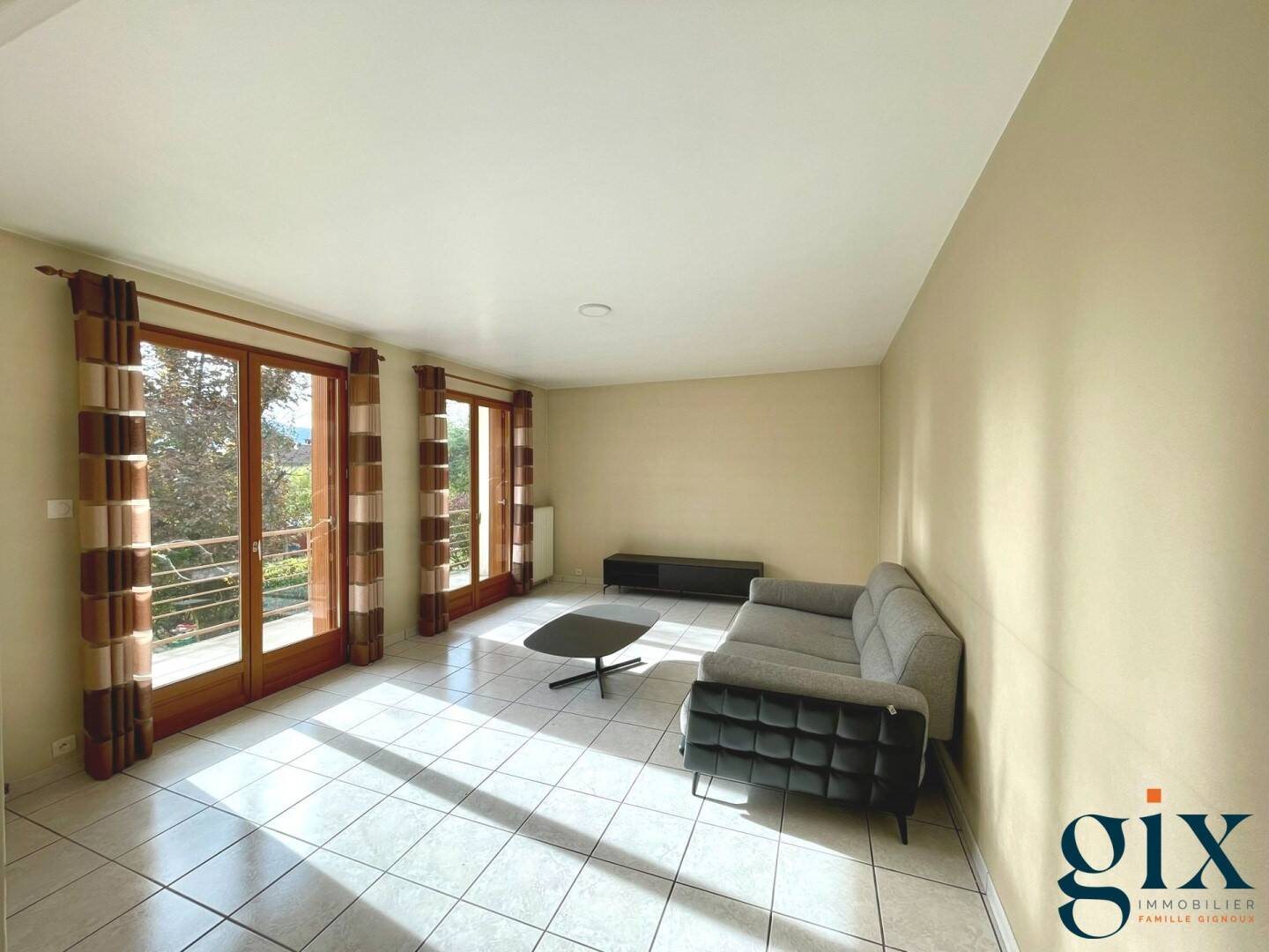 Maison à louer, 143m², Saint-Ismier