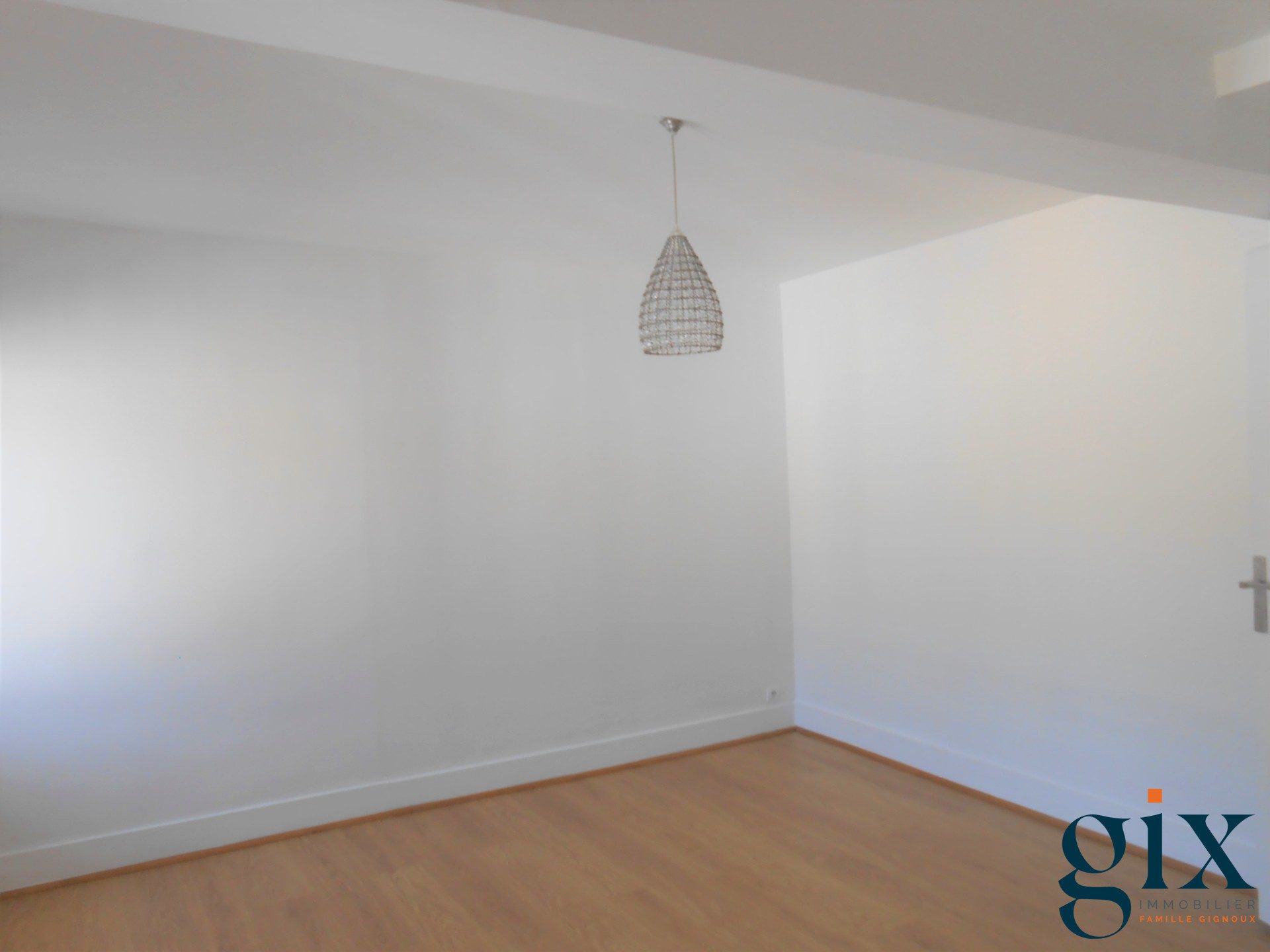 Appartement à louer, 98m², Rives