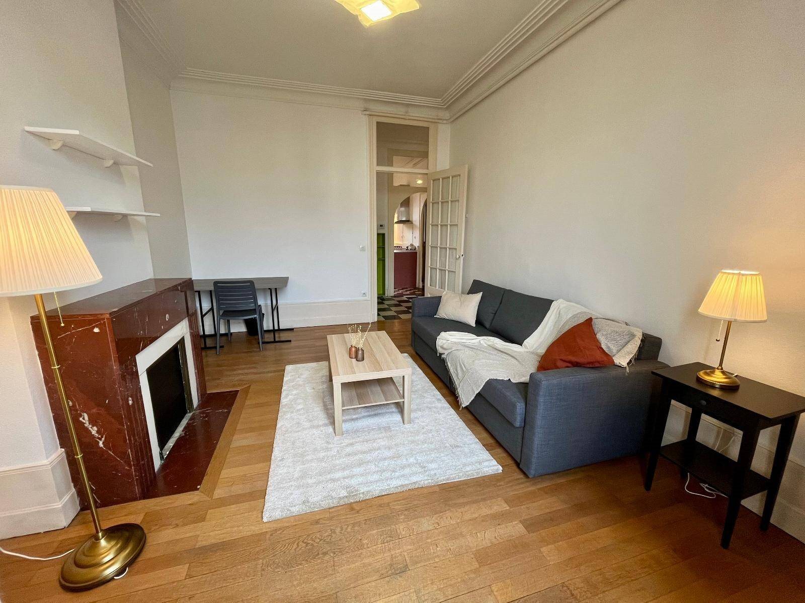 Appartement à louer, 70m², Grenoble