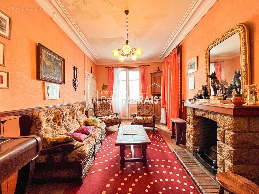 Maison à vendre, 187m², Briouze