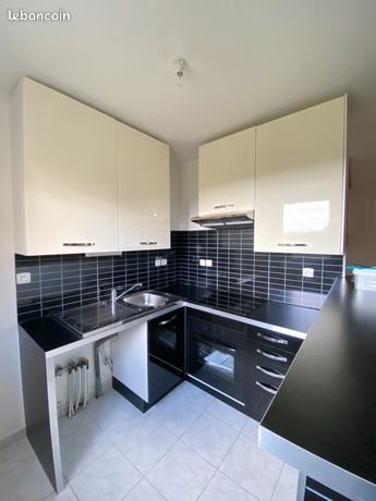 Maison à louer, 68m², Les Baux-Sainte-Croix