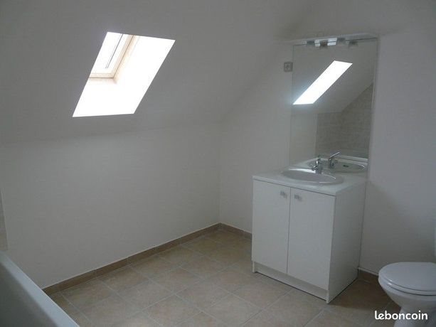 Maison à louer, 79m², Miserey