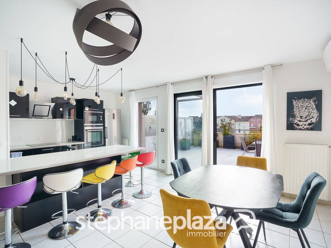 Appartement à vendre, 83m², Charnay-lès-Mâcon