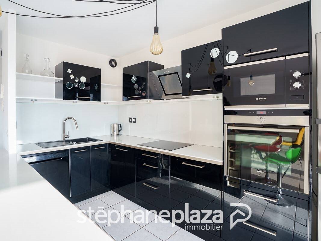 Appartement à vendre, 83m², Charnay-lès-Mâcon