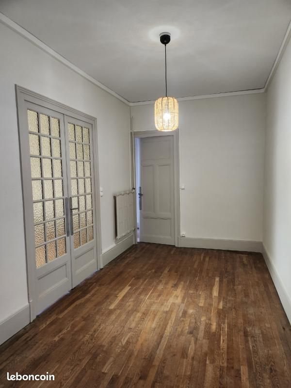 Appartement à louer, 86m², Lons-le-Saunier