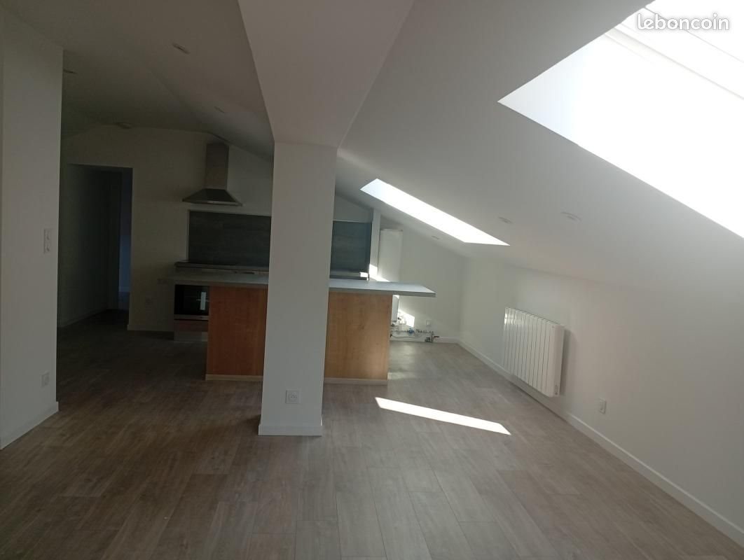 Appartement à louer, 38m², Saint-Claude