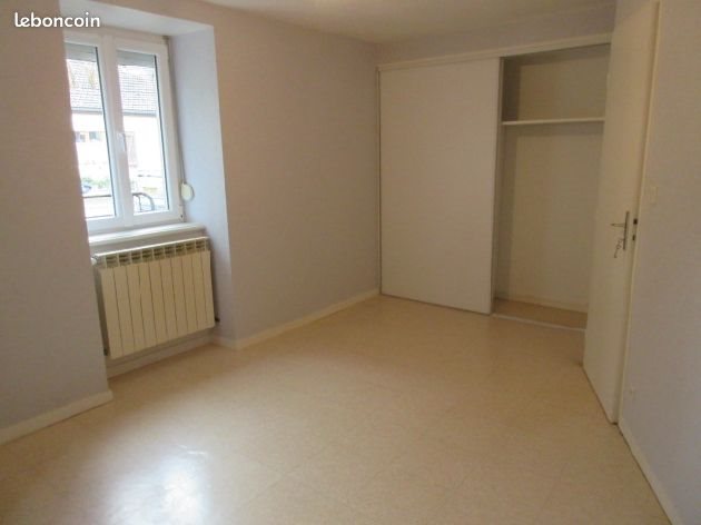Appartement à louer, 38m², Monnet-la-Ville