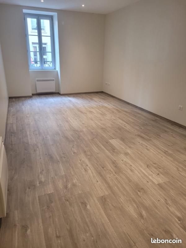 Appartement à louer, 44m², Lons-le-Saunier