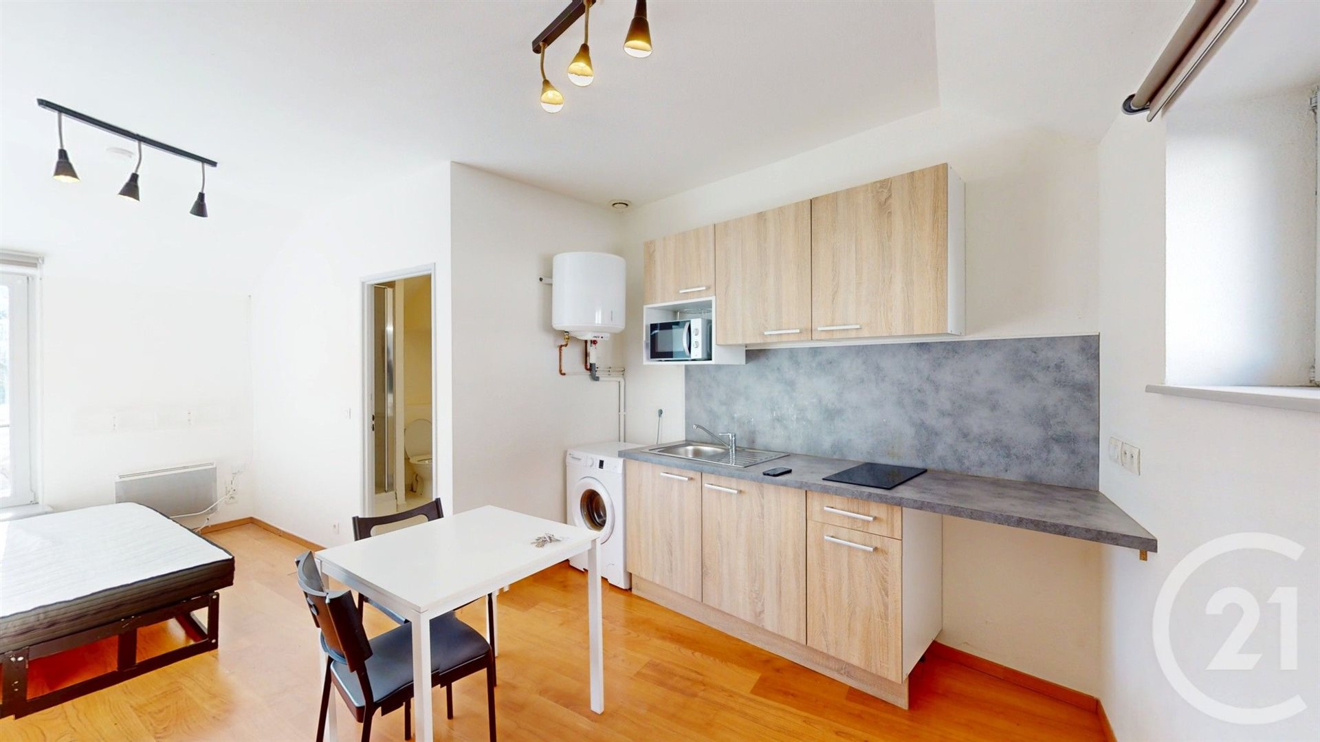 Appartement à louer, 18m², Dole