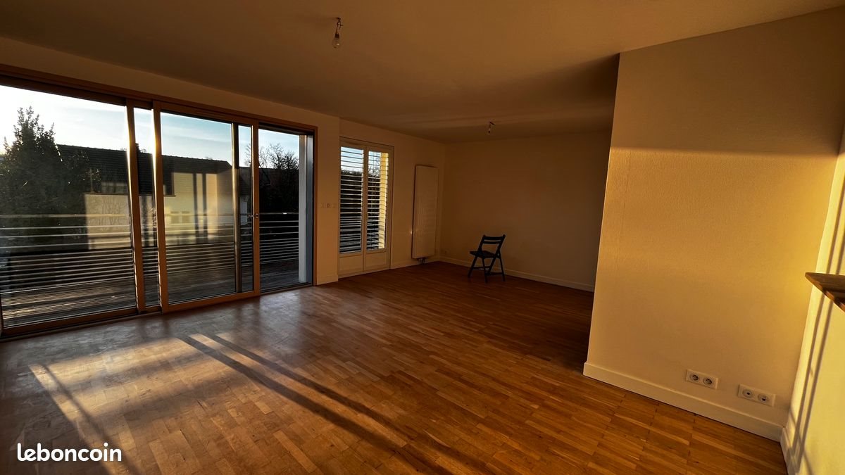 Maison à louer, 146m², Arbois