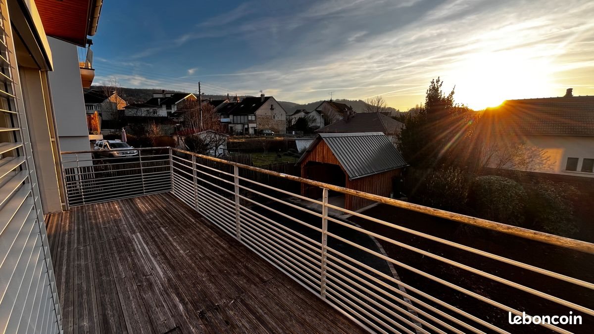 Maison à louer, 146m², Arbois