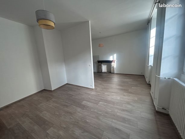 Appartement à louer, 68m², Salins-les-Bains