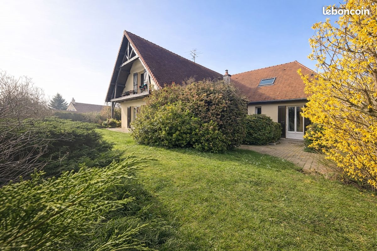 Maison à vendre, 300m², Chevigny-Saint-Sauveur