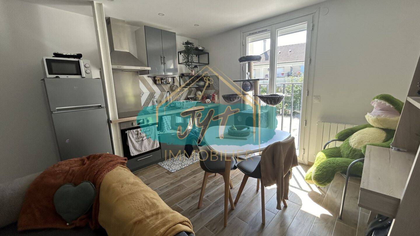 Appartement à louer, 34m², Louvres