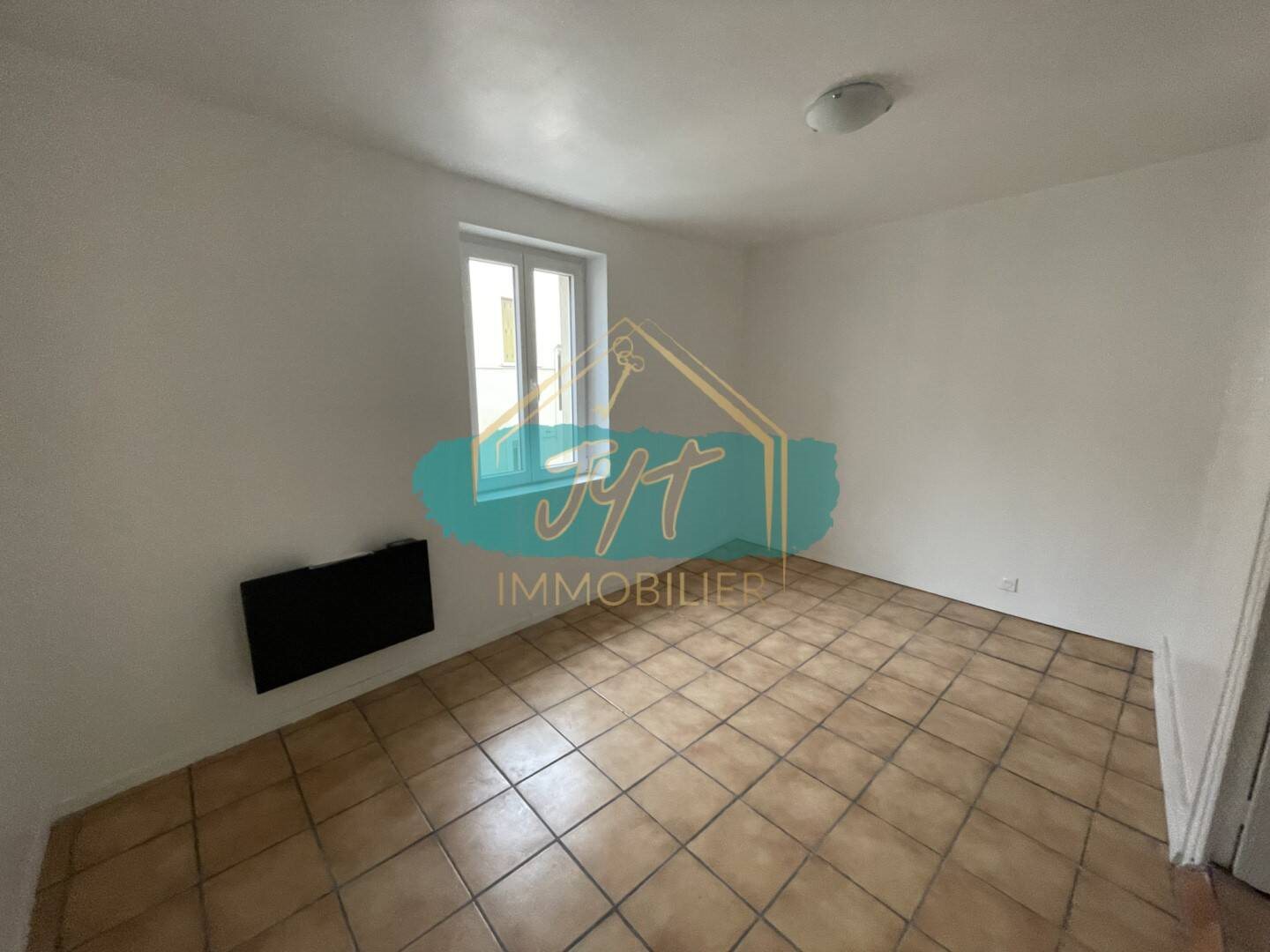 Appartement à louer, 31m², Louvres