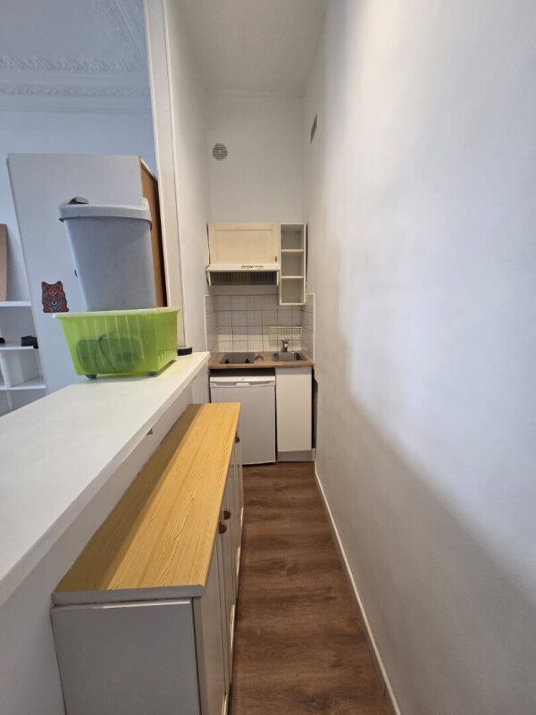 Appartement à louer, 27m², Paris 8ème