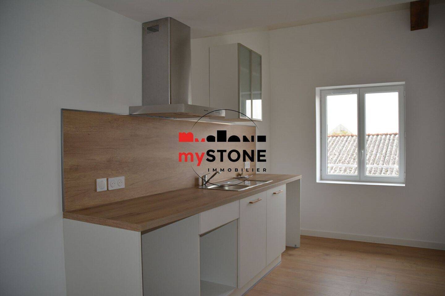 Appartement à louer, 116m², Saint-André-de-Corcy