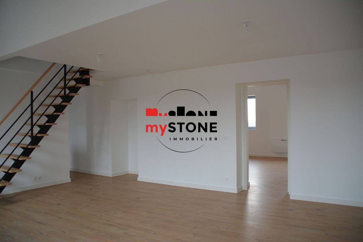 Appartement à louer, 116m², Saint-André-de-Corcy