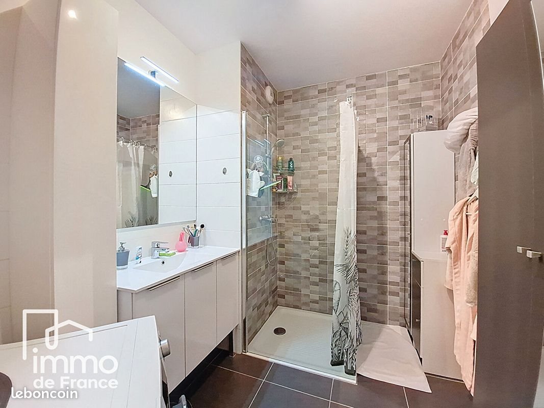 Appartement à louer, 72m², Meximieux