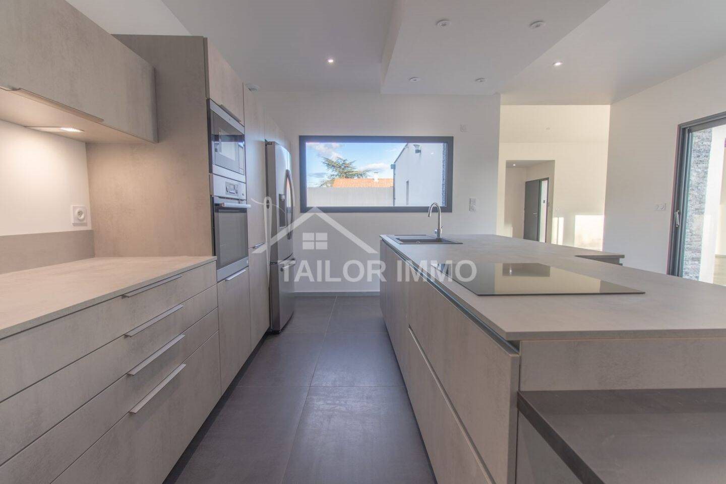 Maison à louer, 162m², Craponne