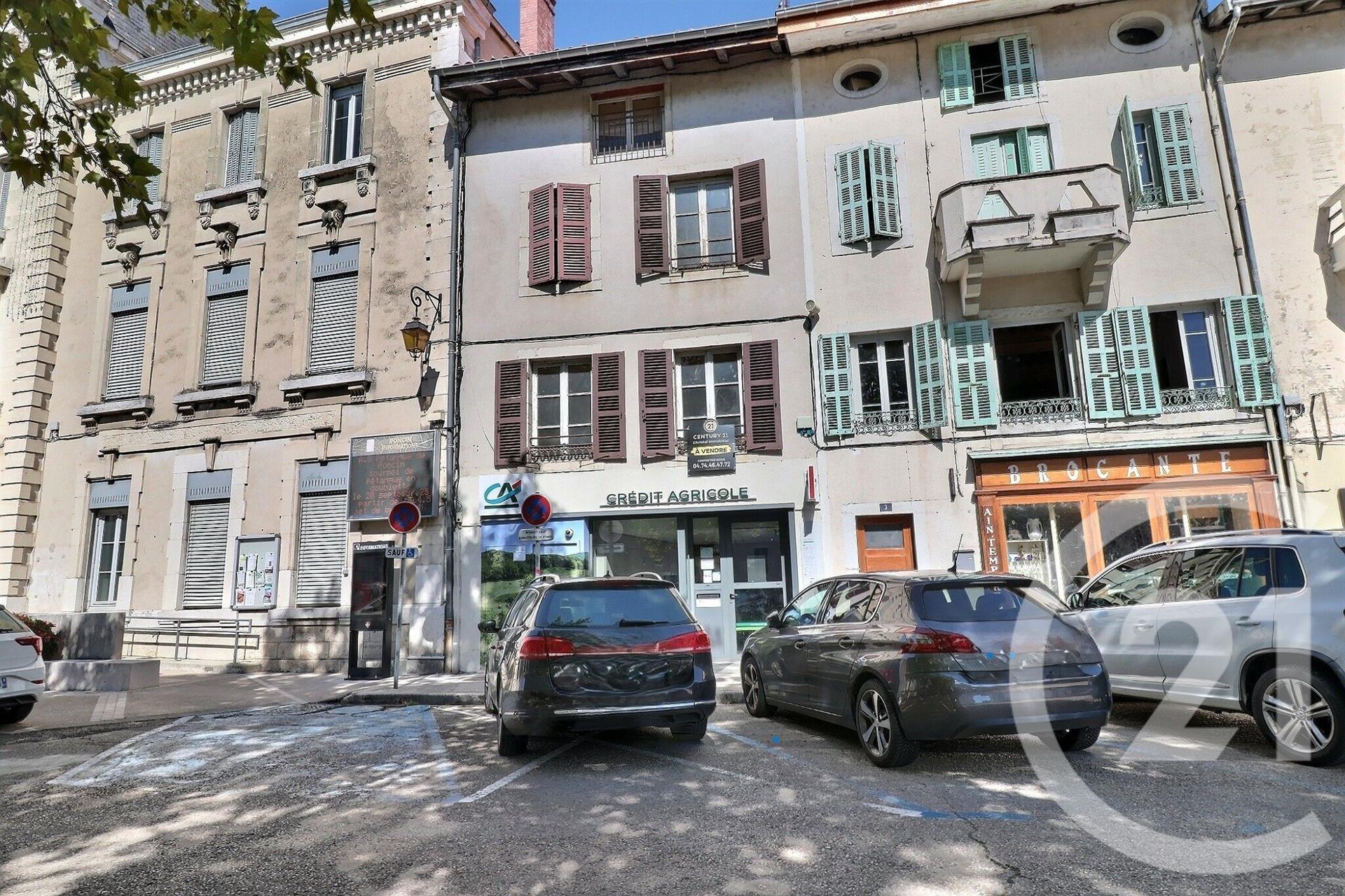 Appartement à vendre, 304m², Poncin