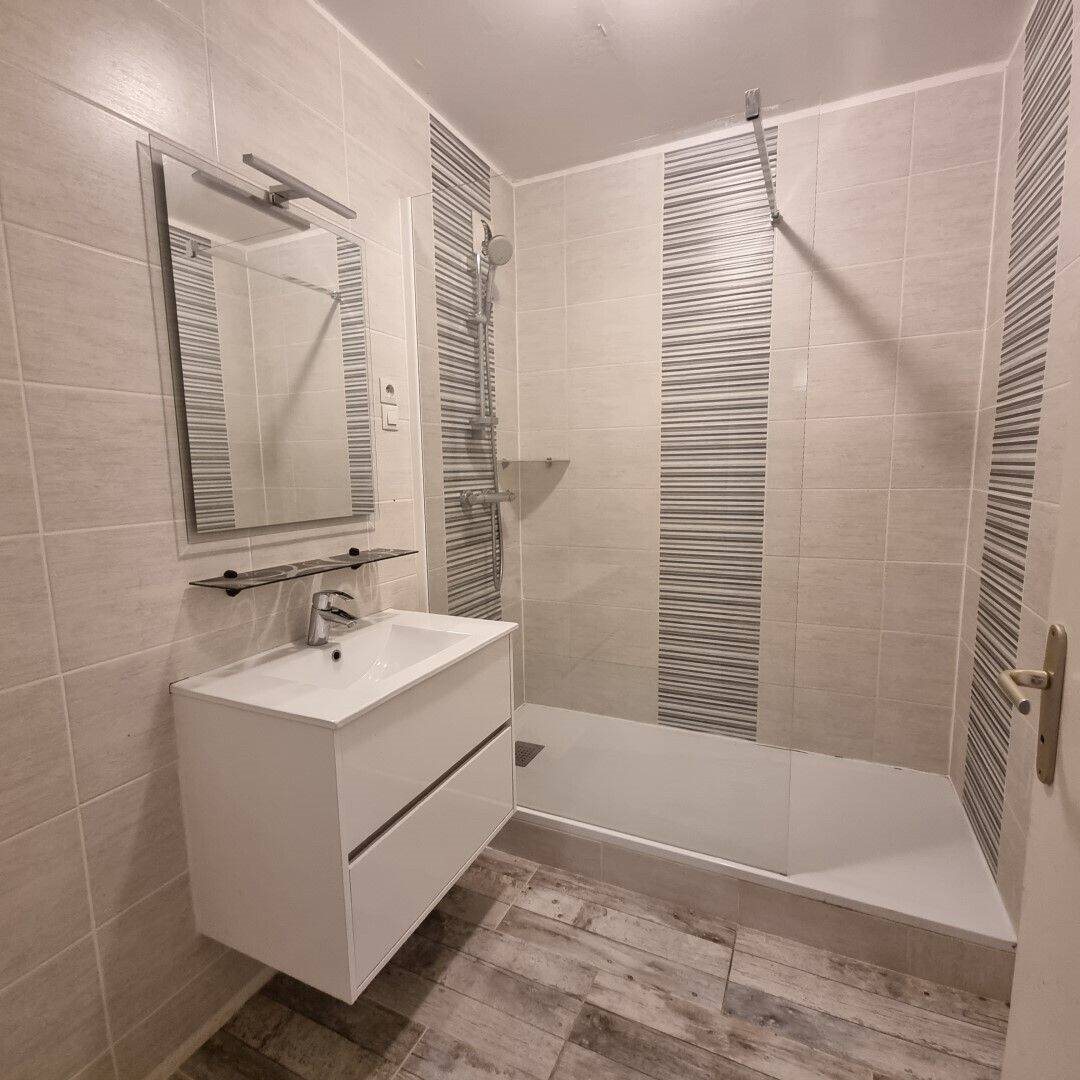 Appartement à louer, 66m², Limetz-Villez