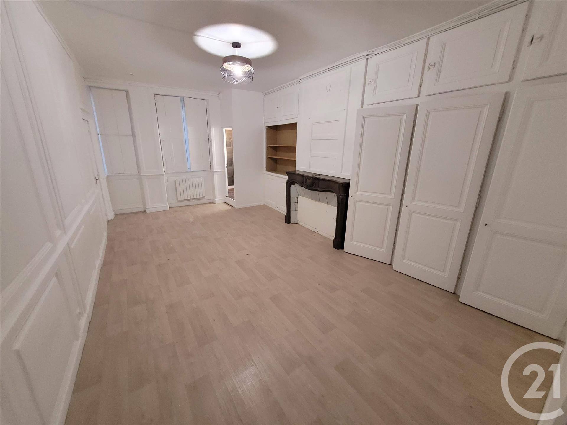 Appartement à vendre, 568m², Besançon