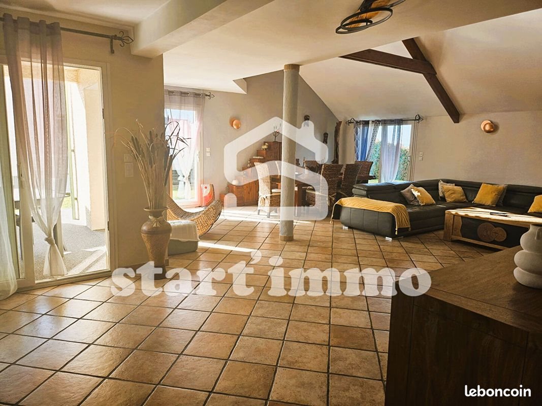 Maison à vendre, 188m², Besançon