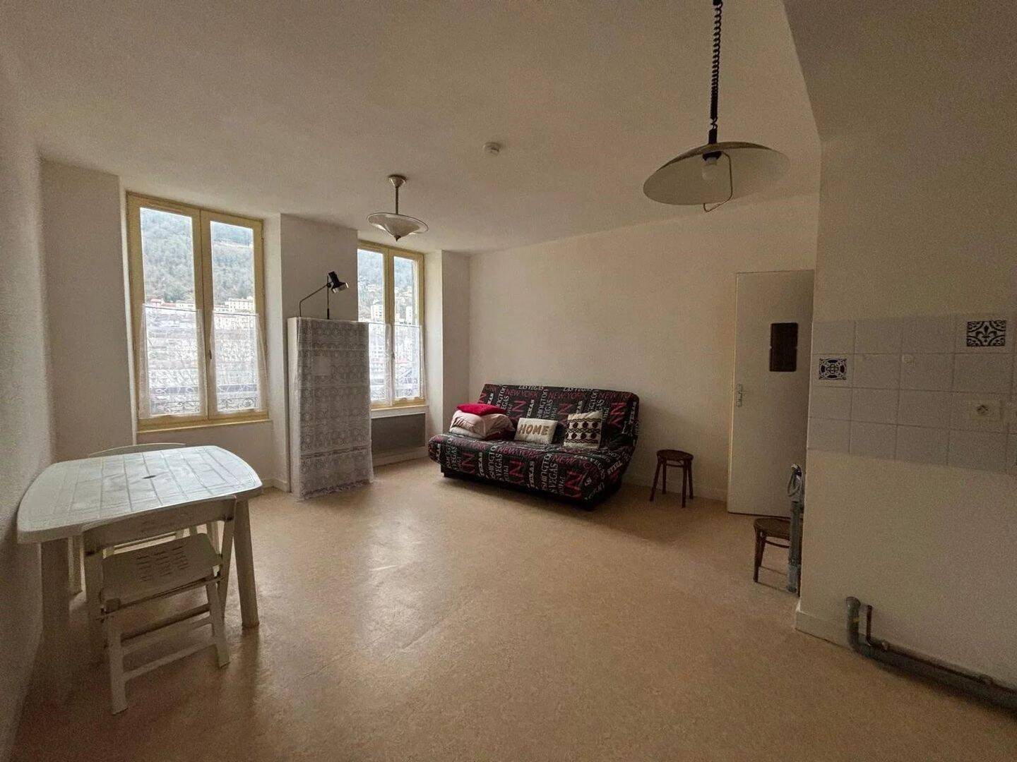 Appartement à louer, 26m², Saint-Claude