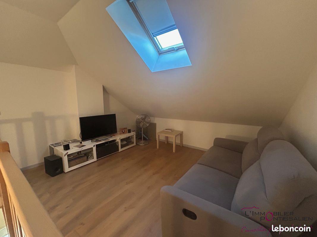 Appartement à louer, 63m², Ouhans