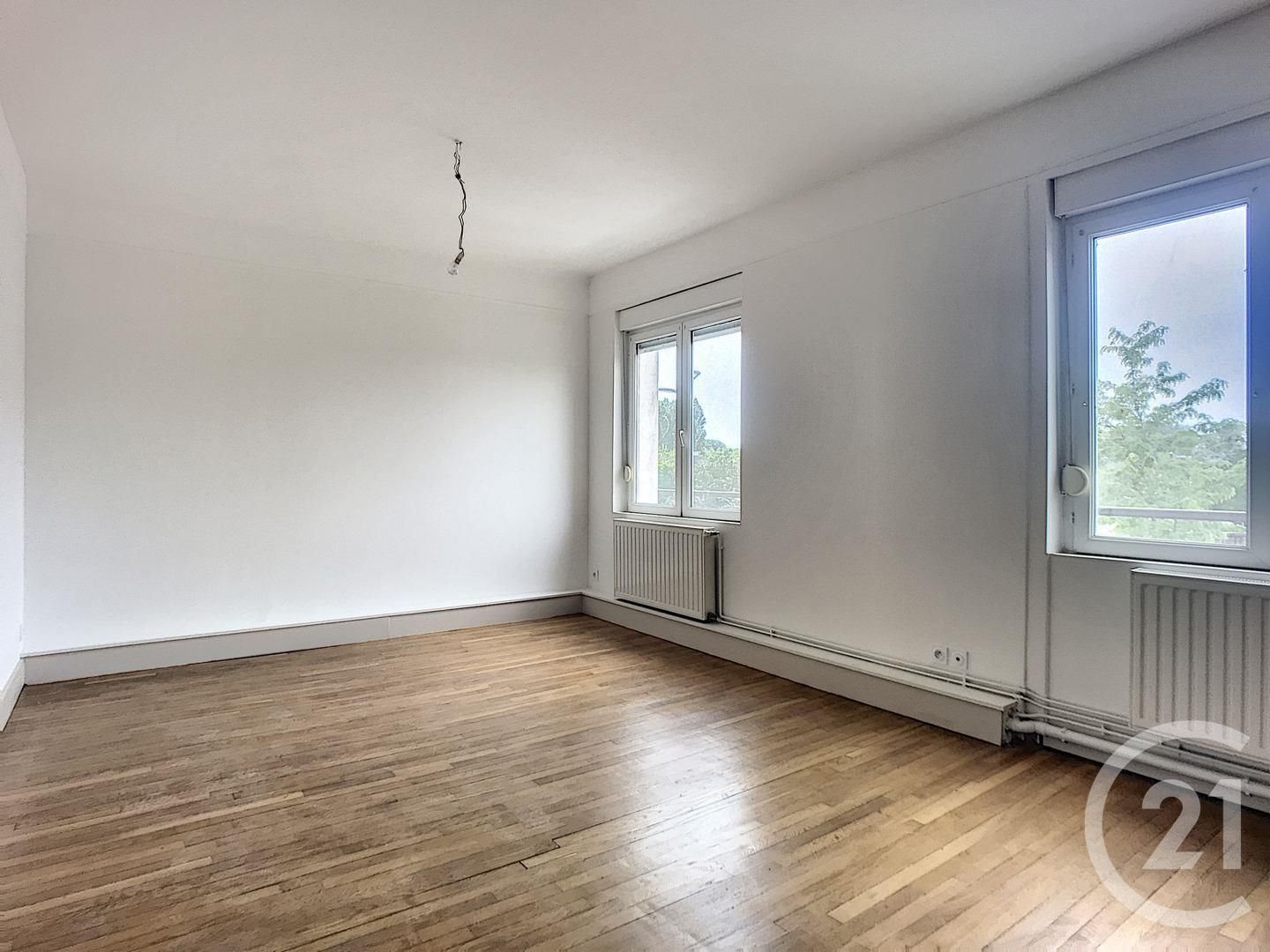 Appartement à louer, 58m², Pont-Sainte-Marie