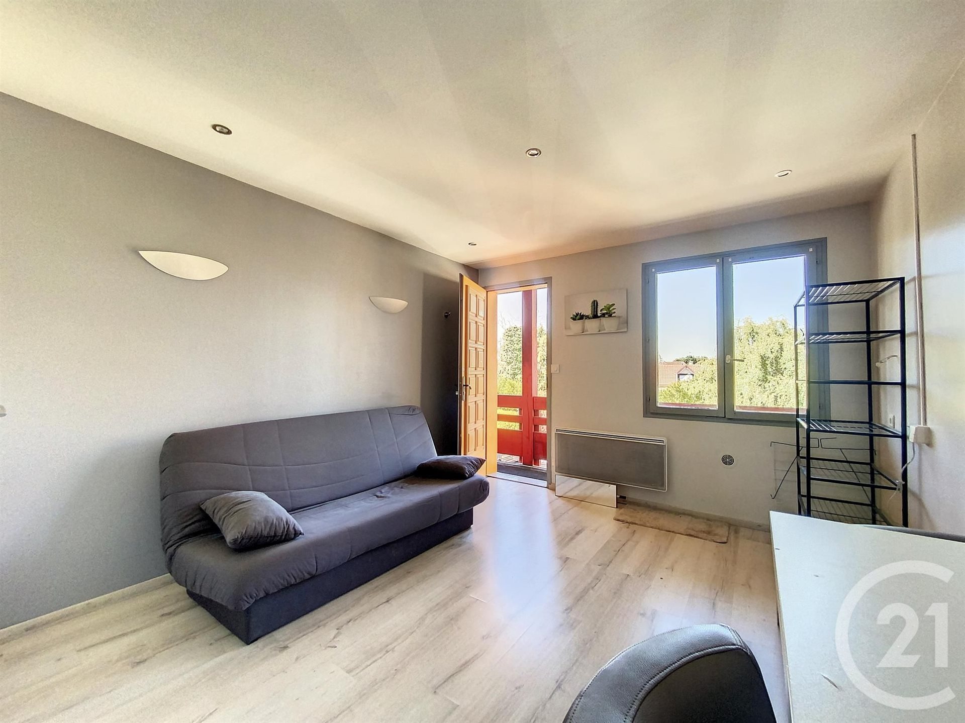 Appartement à louer, 17m², Sainte-Savine