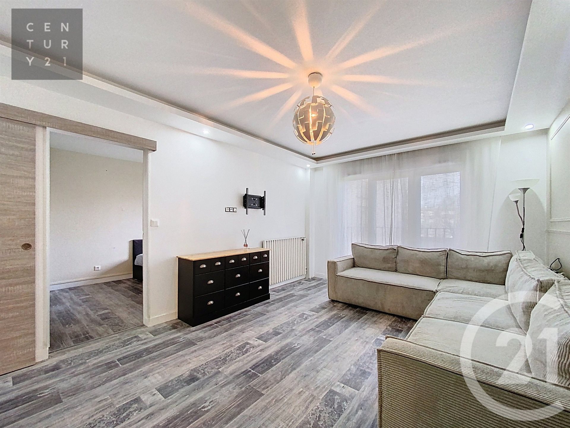 Appartement à louer, 53m², La Chapelle-Saint-Luc