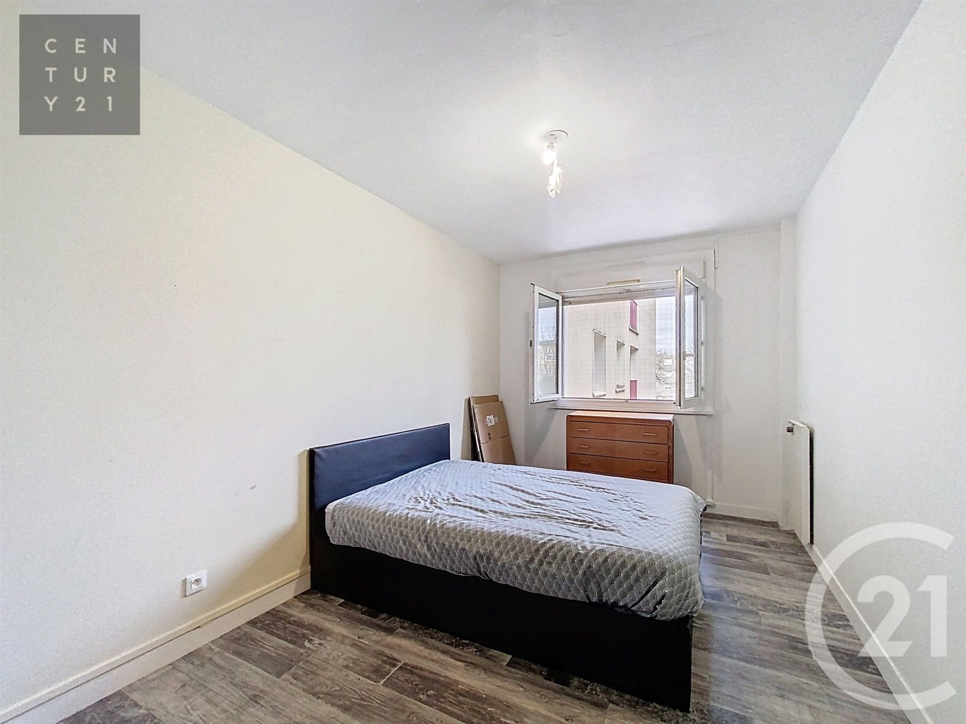 Appartement à louer, 53m², La Chapelle-Saint-Luc