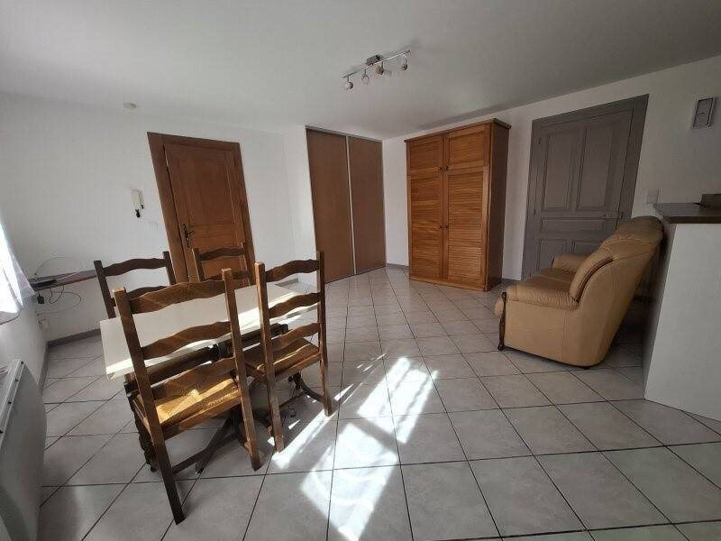 Appartement à louer, 42m², Pont-Sainte-Marie