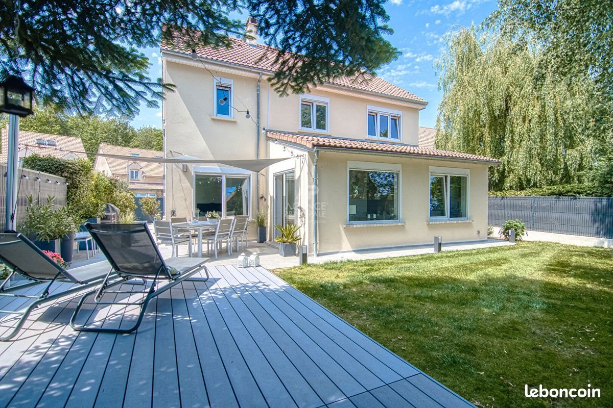 Maison à louer, 171m², Saint-Germain-en-Laye
