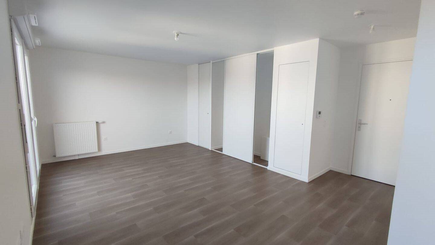 Appartement à louer, 33m², Guyancourt
