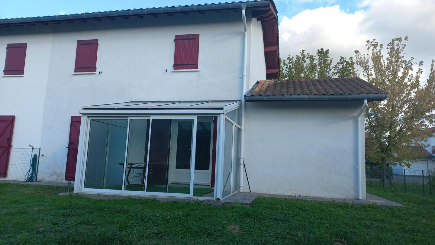 Maison à louer, 93m², Saint-Palais