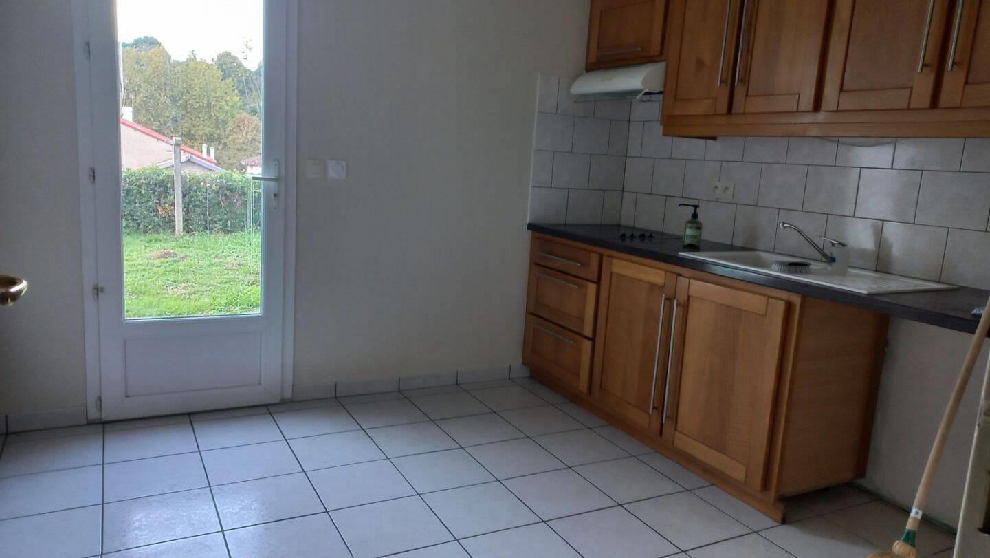 Maison à louer, 93m², Saint-Palais