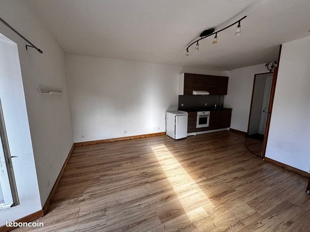 Appartement à louer, 27m², Sainte-Pazanne