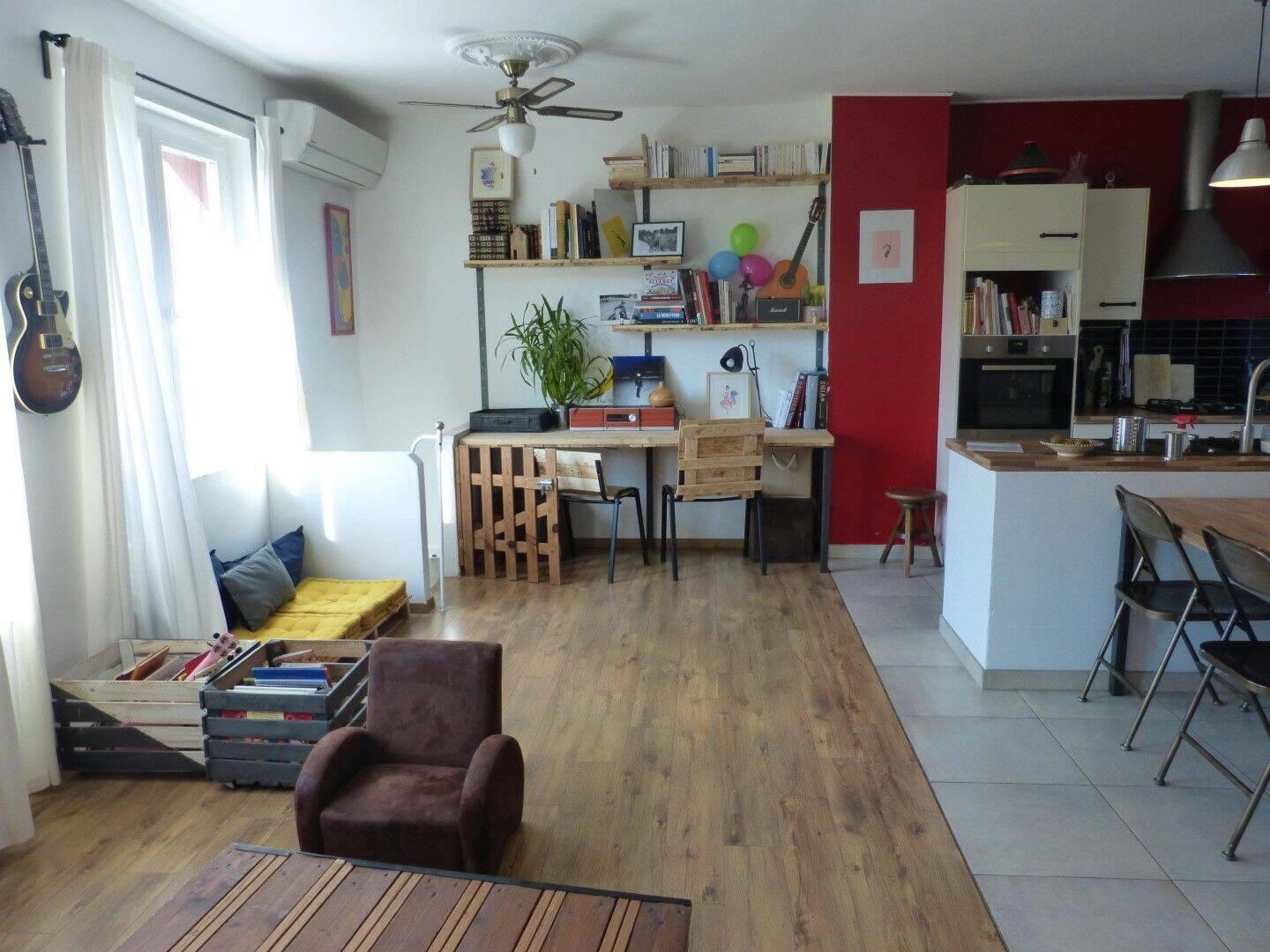 Maison à louer, 93m², Nîmes