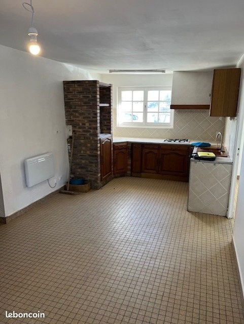 Maison à louer, 95m², Montroty
