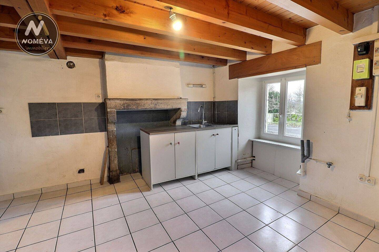 Maison à louer, 90m², Lapte
